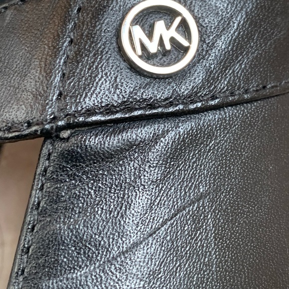 Michael Michael Kors Wendy Mid Dress Sandals - Picture 4 of 7